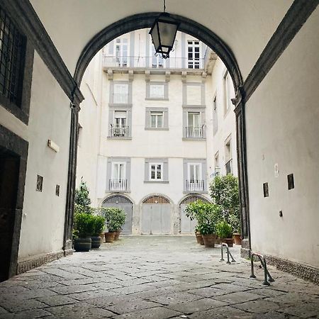 Casa Ninetta - Spaccanapoli - Il Tipico Pianterreno Della Napoli Antica! Exterior foto