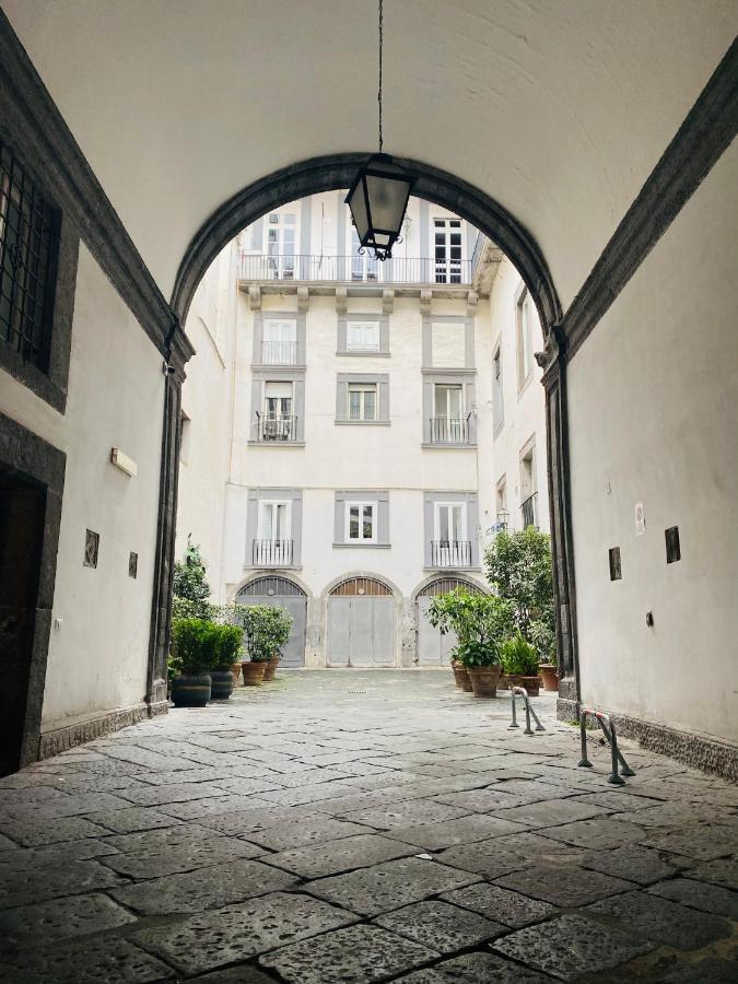 Casa Ninetta - Spaccanapoli - Il Tipico Pianterreno Della Napoli Antica! Exterior foto