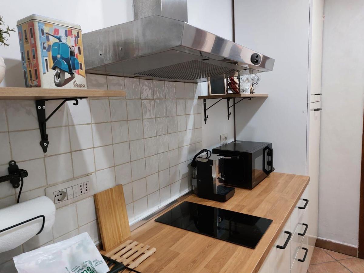 Casa Ninetta - Spaccanapoli - Il Tipico Pianterreno Della Napoli Antica! Exterior foto